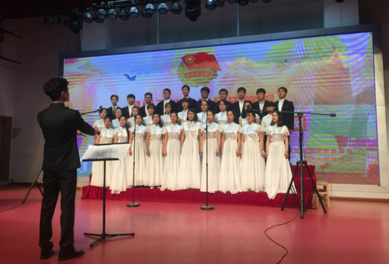 团总支举办音乐学院“红歌嘹亮 青春飞扬”合唱比赛